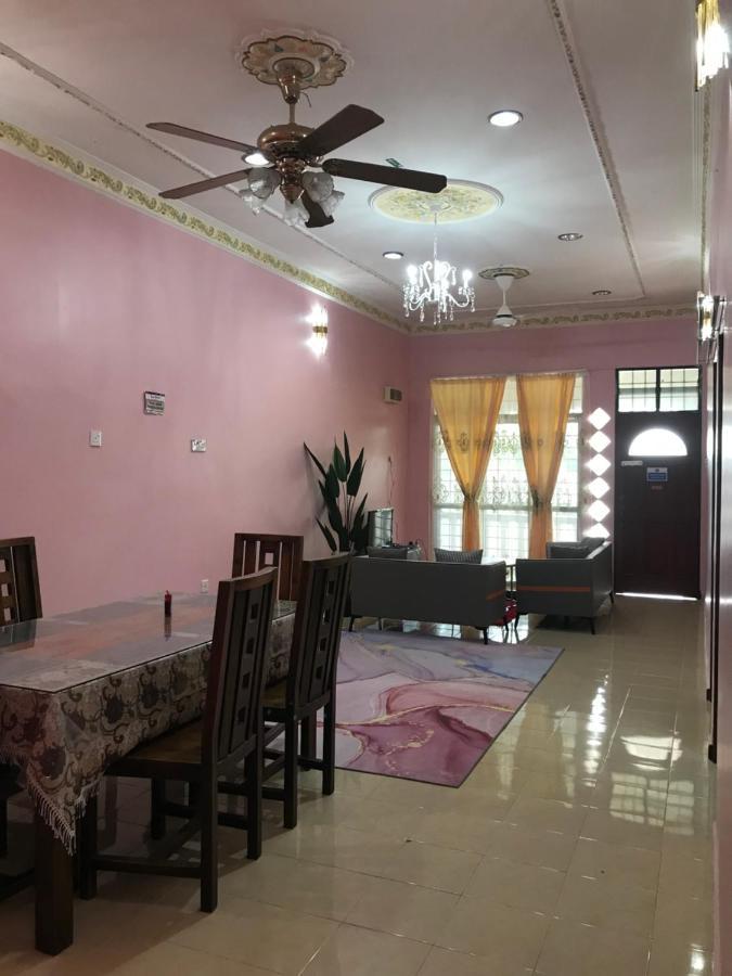Cozy Homestay Che Yang 쿠알라트렝가누 외부 사진
